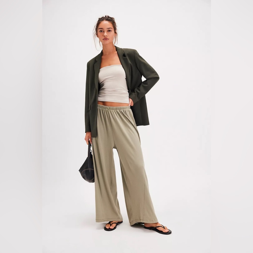 Free People Intimately Downtime Wide Leg Pants NWT Laurel Oak Green Size L